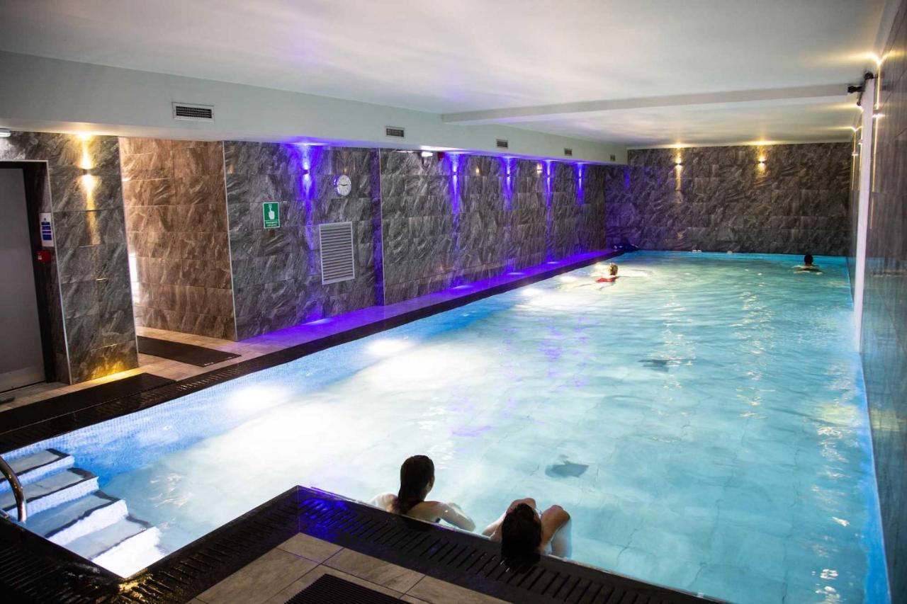 Biskey Howe Central - Free Off-Site Health Club Access With Pool, Sauna, Steam Room & Gym 보우네스온윈더미어 외부 사진